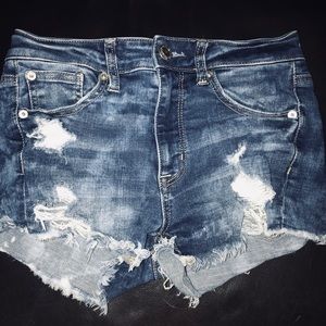 These are American eagle shorts in the size 2.